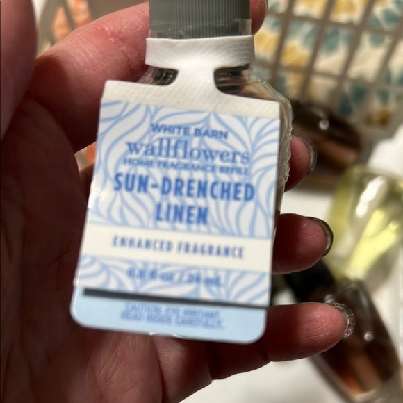 Assorted Fragrance Collection - Picture 7 of 9